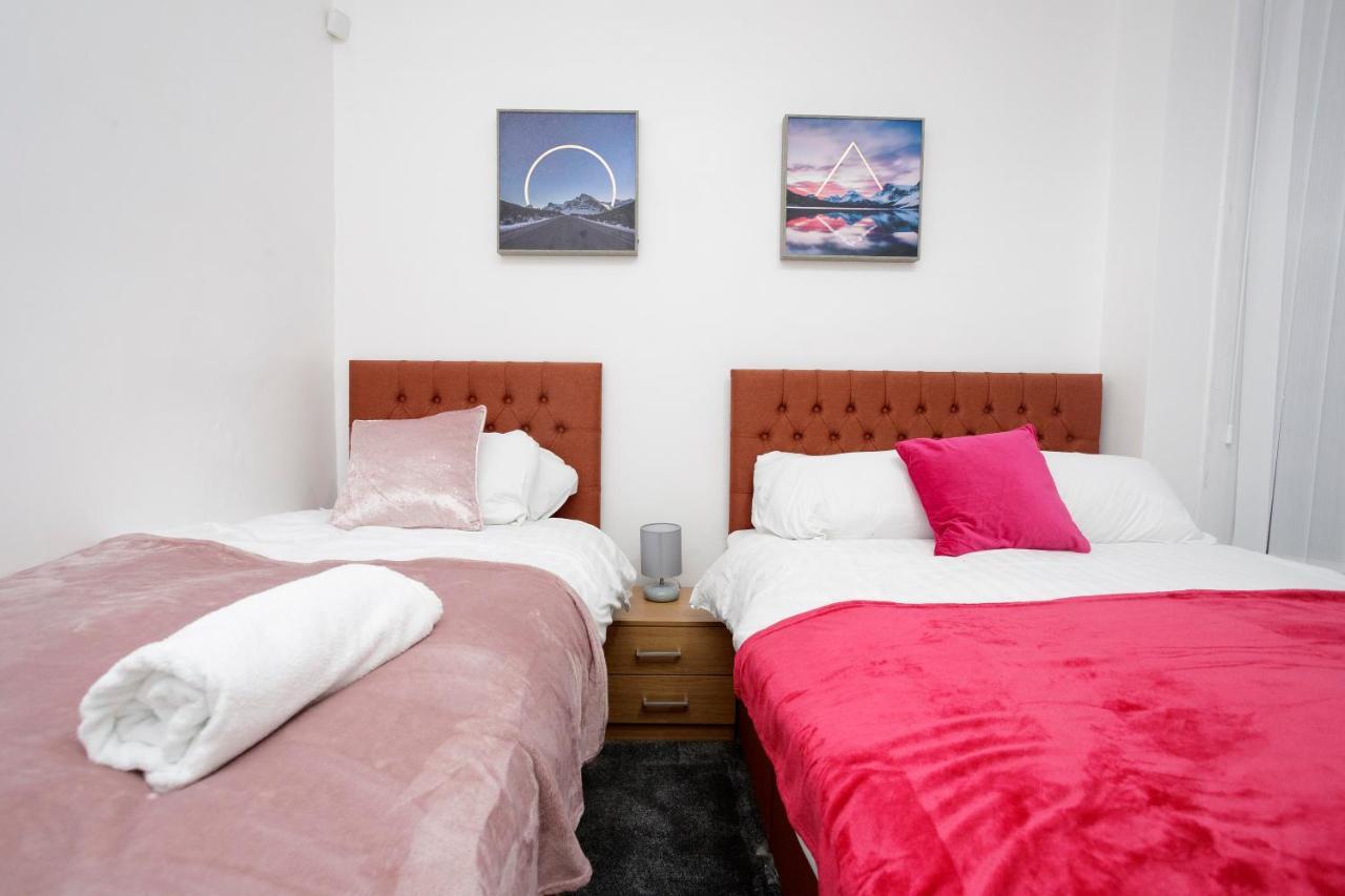 Kirkstall Serviced Apartments Leeds Leeds  Buitenkant foto