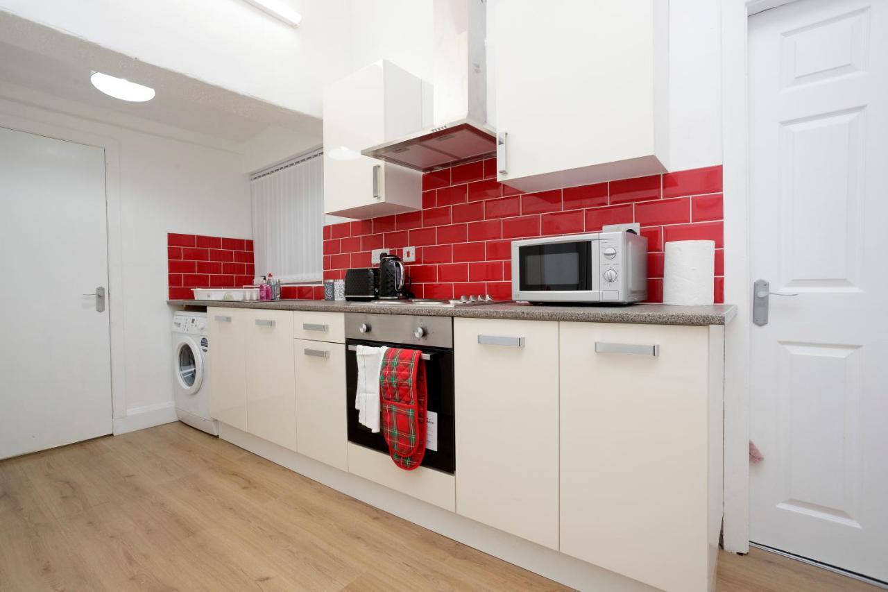 Kirkstall Serviced Apartments Leeds Leeds  Buitenkant foto